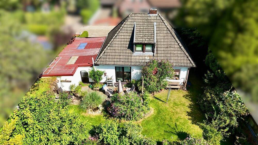 Rückseite mit Garten