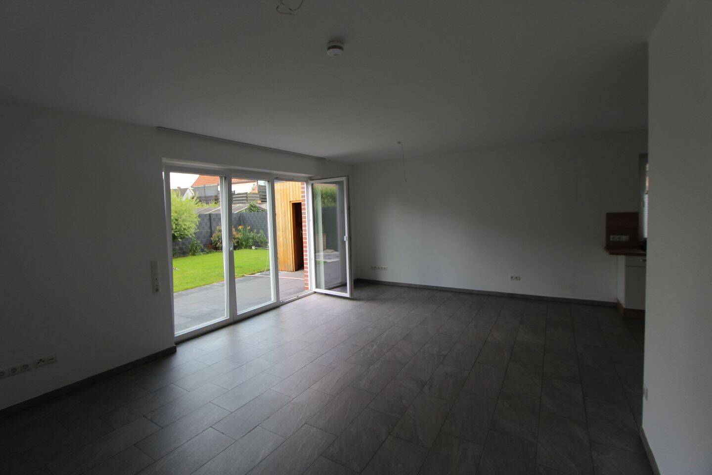 Thumbnail-Moderne Doppelhaushälfte in Langwedel