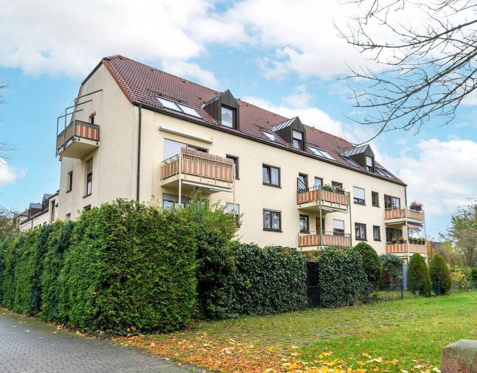 Thumbnail-+++ Moderne 2-Zimmer-Wohnung mit Balkon und Tiefgaragenstellplatz in Dresden-Seidnitz +++