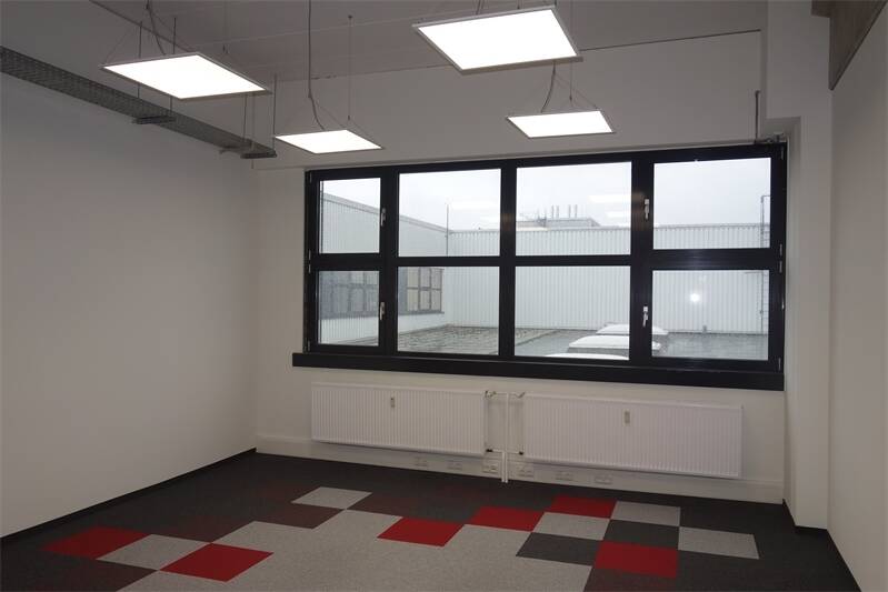 Thumbnail-Büro an der Holzhauser Str. zu mieten