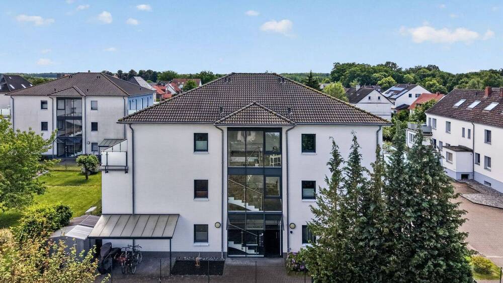 Thumbnail-Großzügiges Wohnen in Wolfsburg - Moderne 4 Zimmer Wohnung
