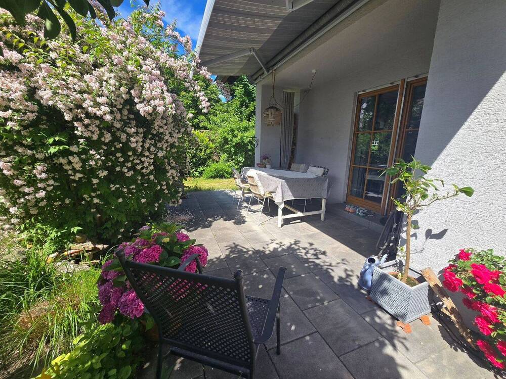 Thumbnail-Tolles Einfamilienhaus mit Terrasse und schönem Garten in Nürnberg Kornburg
