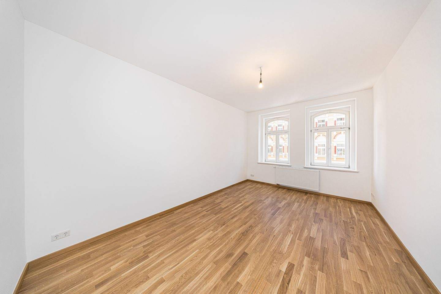 Thumbnail-Modern renoviert: 3 Zimmer mit Parkett, Balkon & Badewanne