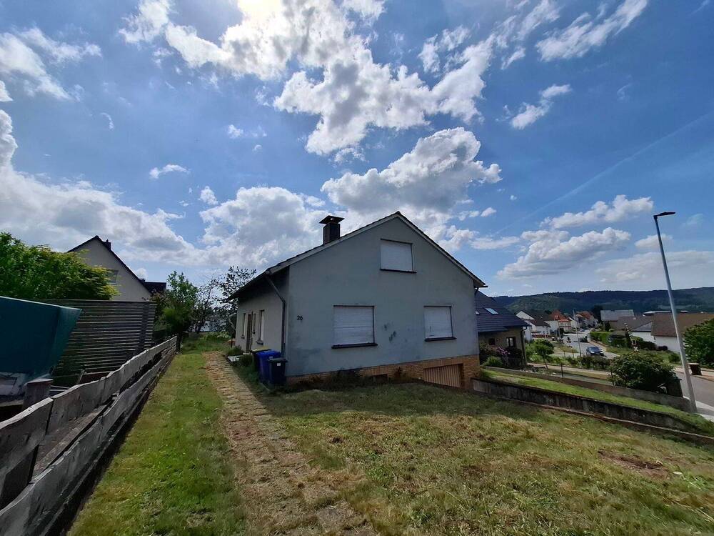 Thumbnail-Einfamilienhaus in Lüchtringen