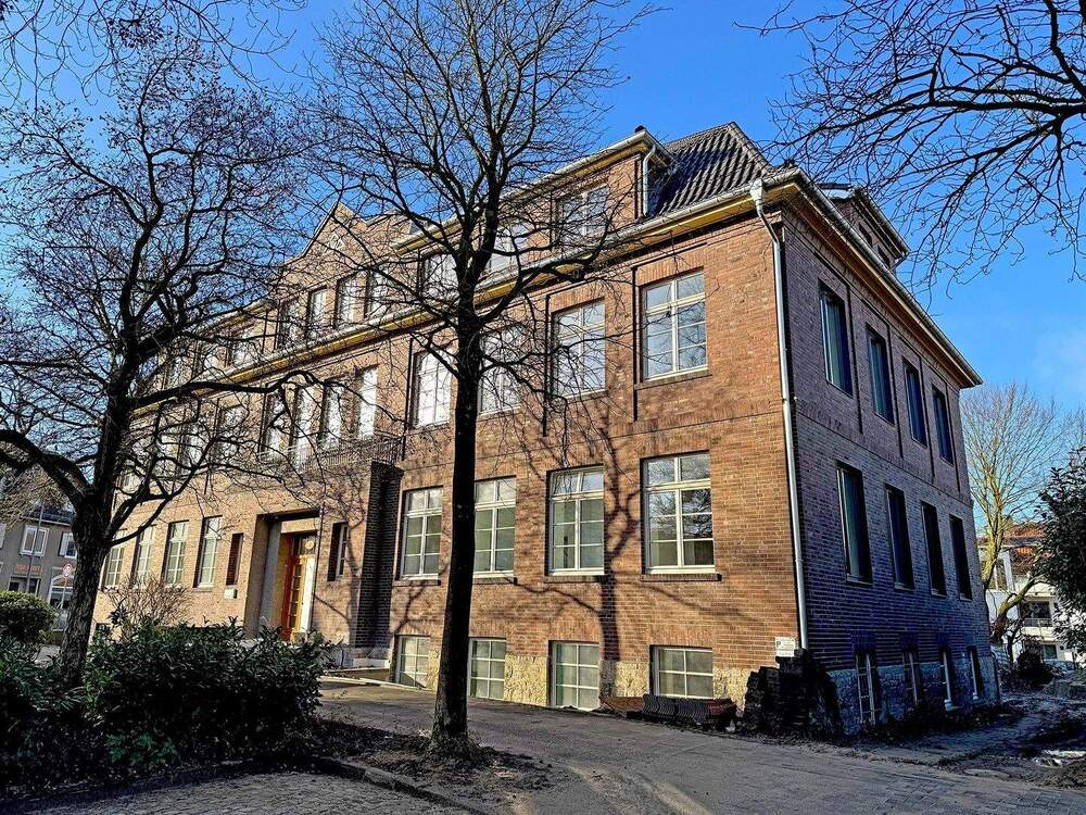 Thumbnail-Erstbezug nach Sanierung - KFW 70 Stadtwohnung mit Einbauküche (barrierefrei)