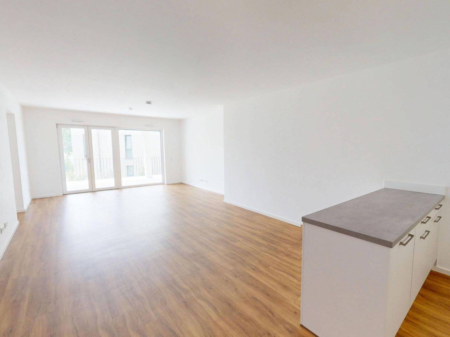Thumbnail-Modernität und Design: Lichtdurchflutete 3-Zimmer-Wohnung mit großem BALKON, EBK und 2 Bädern