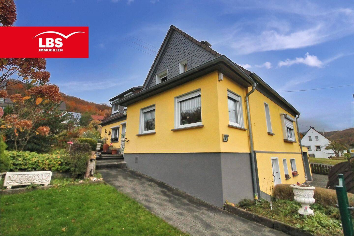 Thumbnail-Reizvolles Eigenheim mit idyllischem Ambiente - Einfamilienhaus in Kirchen-Freusburg