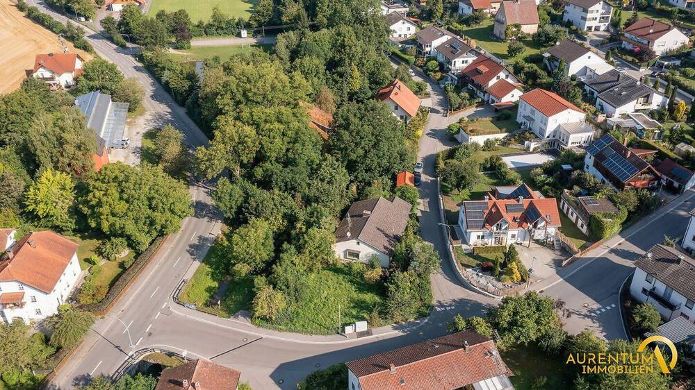 Thumbnail-Rohdiamant - Bungalow auf einem großartigen Eckgrundstück, sofort frei - zu verkaufen!