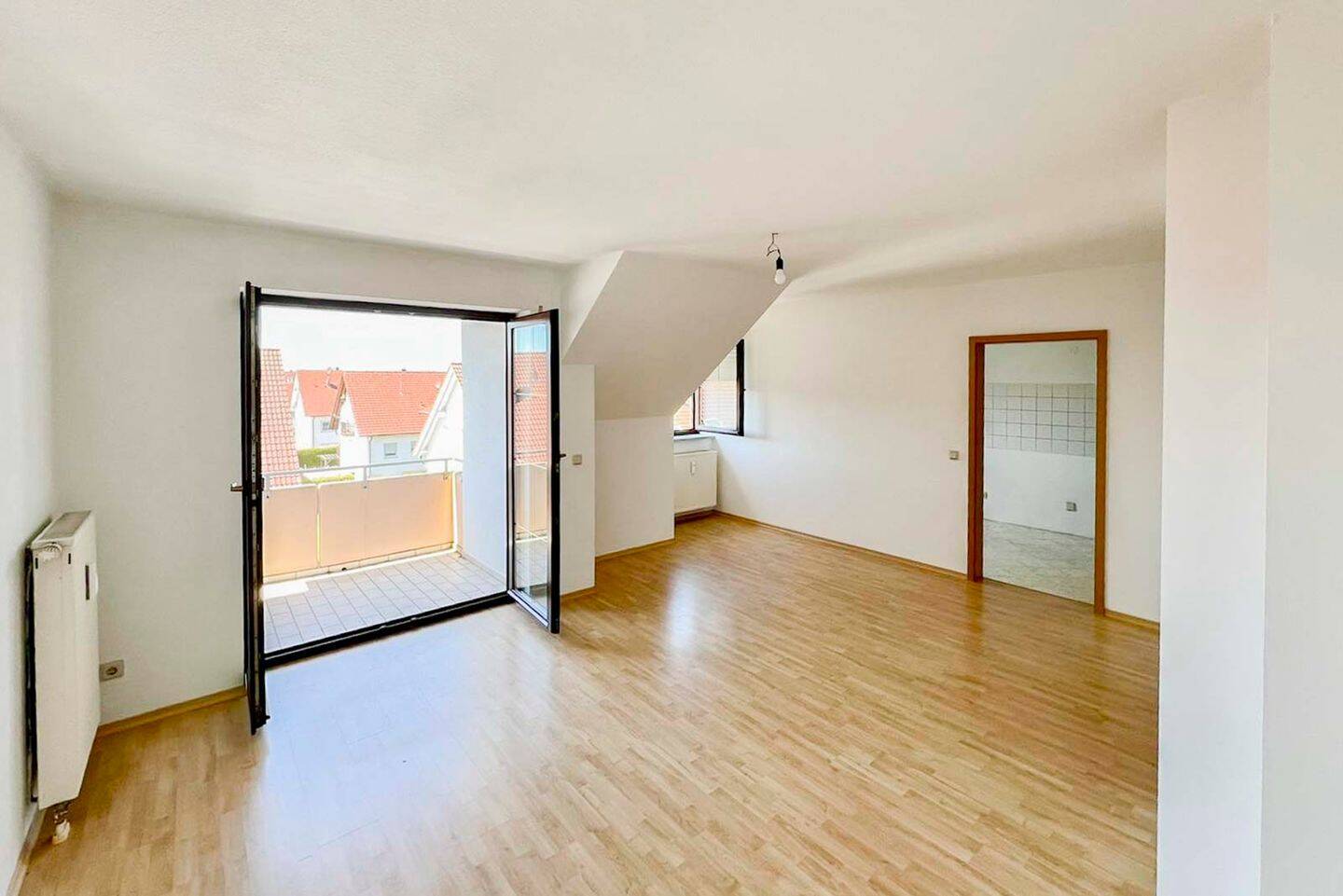 Thumbnail-Persönliche Wohlfühloase Dank ruhiger Lage: schöne 2-Zimmer-Wohnung in Gundelfingen