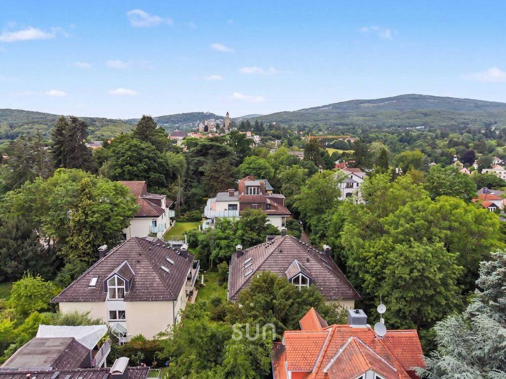Thumbnail-GARTENWOHNUNG NÄHE VICTORIA-PARK - 2-Zimmer-Wohnung mit Tiefgaragenstellplatz in Kronbergs Bestlage
