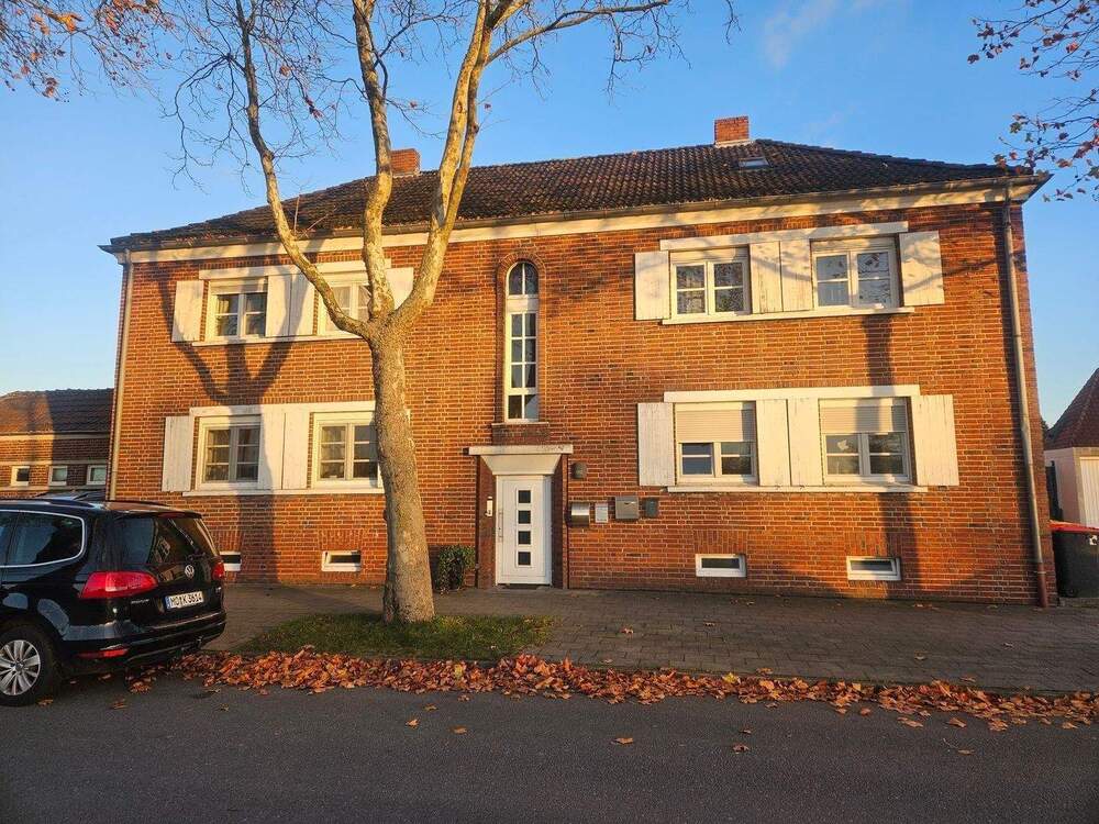 Thumbnail-RESERVIERT*Mehrfamilienhaus mit 3 Einheiten, Garten und Garage*