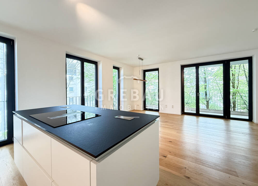 Thumbnail-Urban mit Fahrstuhl und zwei PKW-Stellplätzen: Exklusive 3-Zimmer-Neubauwohnung mit großem Balkon