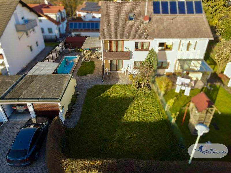 Thumbnail-Doppelhaushälfte mit großzügigem Raumangebot und schönem Außenbereich