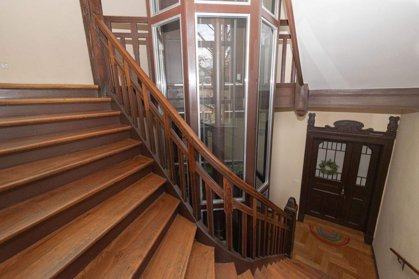 Thumbnail-WOHN- UND GESCHÄFTSHAUS MIT CHARAKTER UND SEELE 14 Wohneinheiten + 2 Gewerbeeinheiten