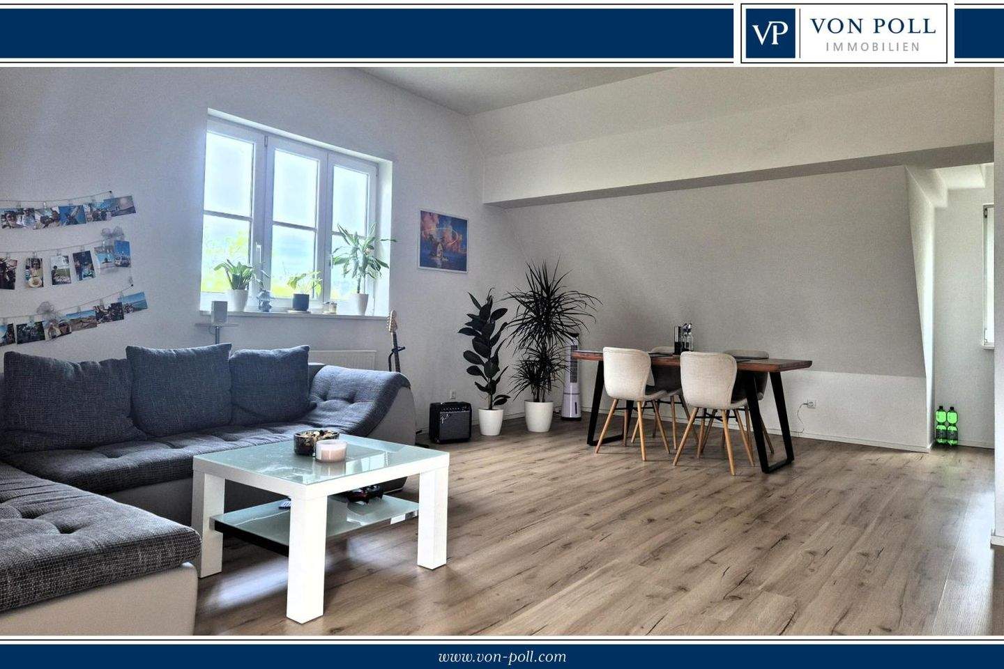 Thumbnail-Gemütliche Wohnung mit großem Wohnzimmer und Balkon