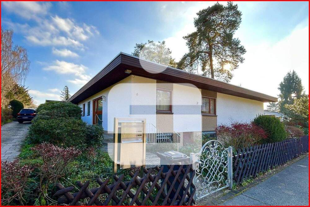 Thumbnail-Großzügiger Bungalow mit vielseitigem Untergeschoss in Uttenreuth