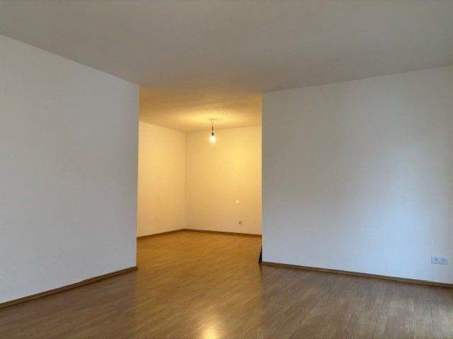  Blick zum Wohnzimmer