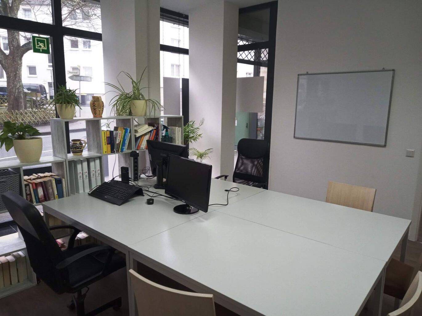 Thumbnail-Möbliertes Büro im Jugendstil-Altbau: flexibel, ruhig und zentral in Wuppertal