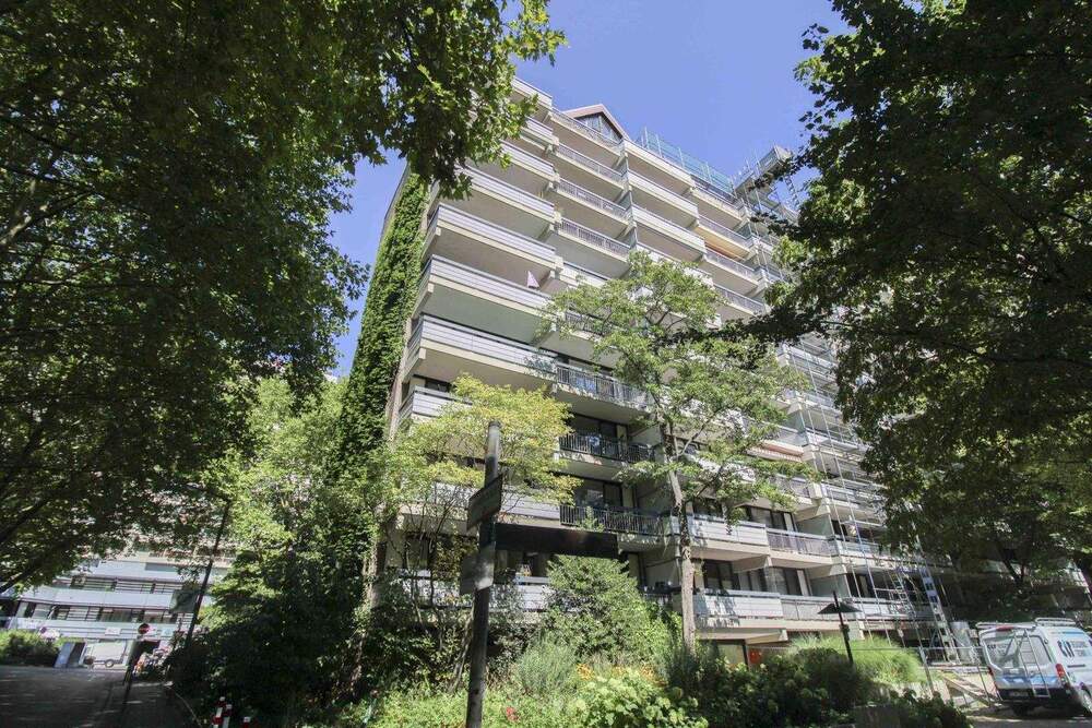 Thumbnail-Charmante Barrierefreie 3-Zimmer-Wohnung mit zwei Balkonen und Tiefgaragenstellplatz in Köln-Weiden