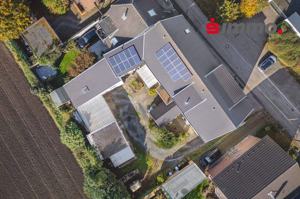 Thumbnail-Mehrfamilienhaus-Duo mit insg. 5 Wohneinheiten, großem Innenhof und Potenzialflächen in ruhiger Lage