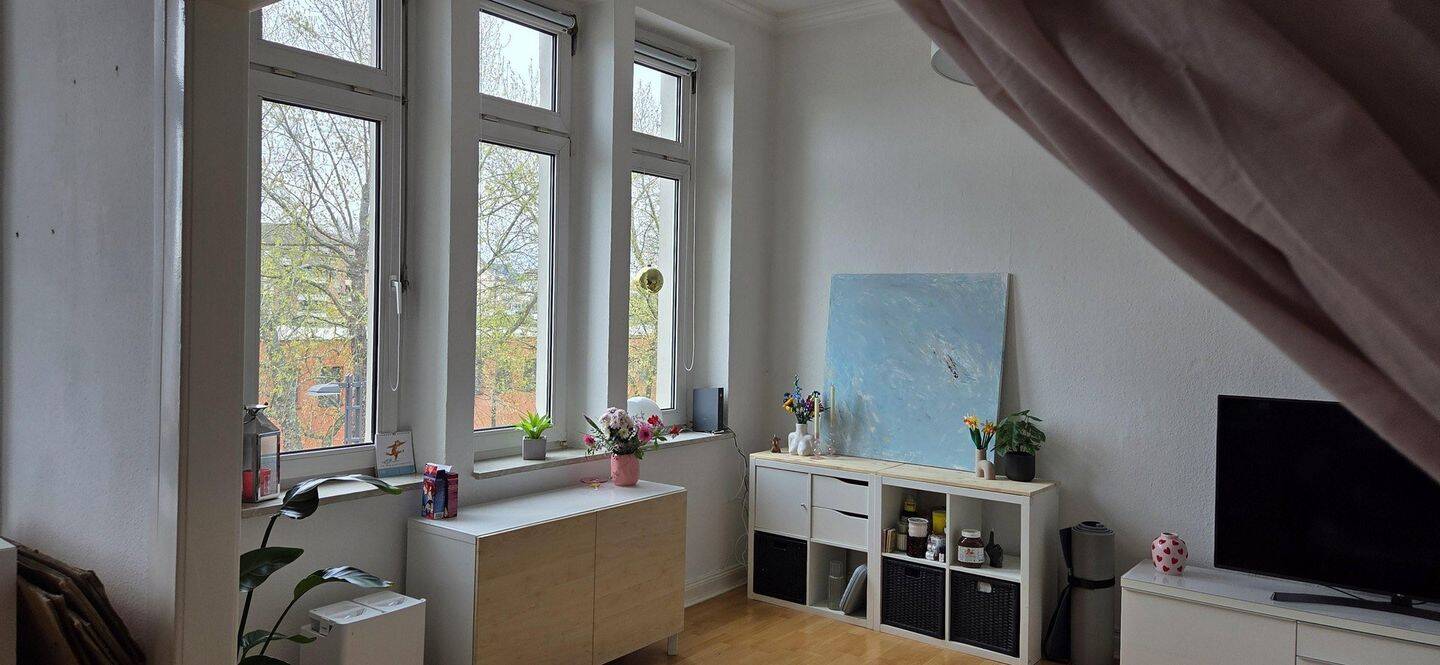 Thumbnail-Urban wohnen in Toplage: 2,5 -Zimmer-Altbau mit Balkon nahe Bahnhof Solingen