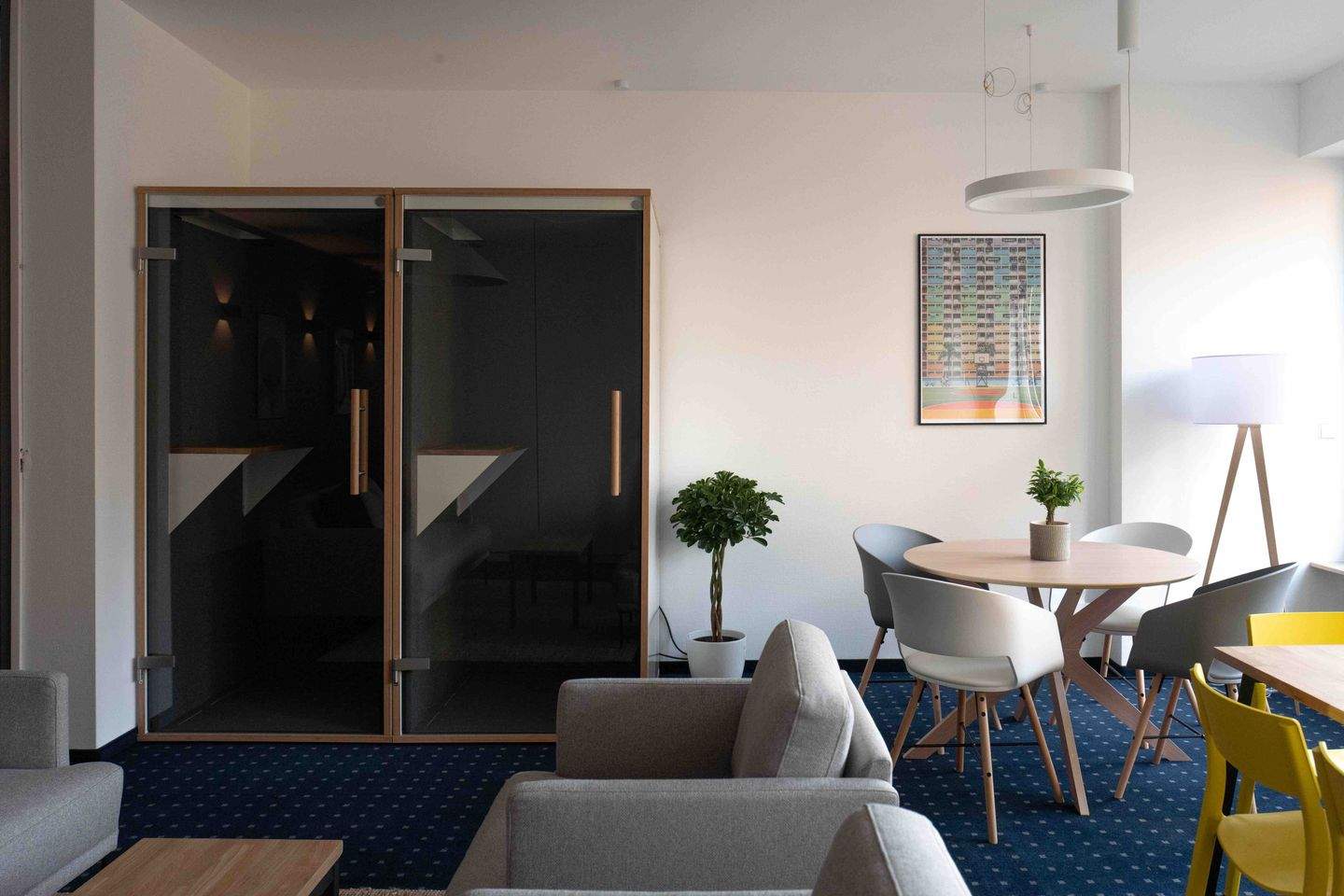 Thumbnail-Plug and Play Büros für 30 bis 50 Mitarbeiter am Senefelderplatz - All-in-Miete