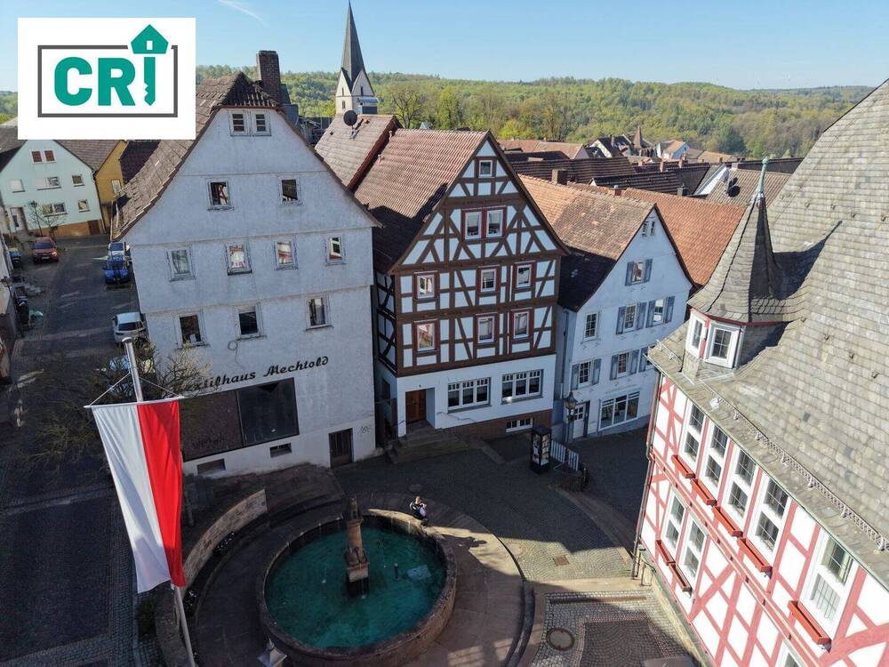 Thumbnail-Fachwerkliebe - Mehrfamilienhaus mit ehemaliger Gaststätte im Herzen von Homberg (Ohm)