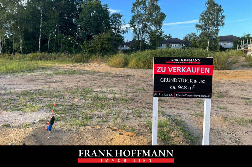 Thumbnail-Baugrundstück für ein Einfamilienhaus oder Doppelhaus in Quickborn-Heide