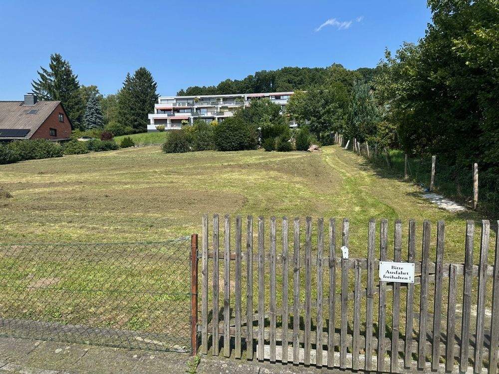 Thumbnail-Großzügiges Baugrundstück in 34329 Nieste , Schöne Aussicht - ca. 1.805 m² mit traumhaften Weitblick