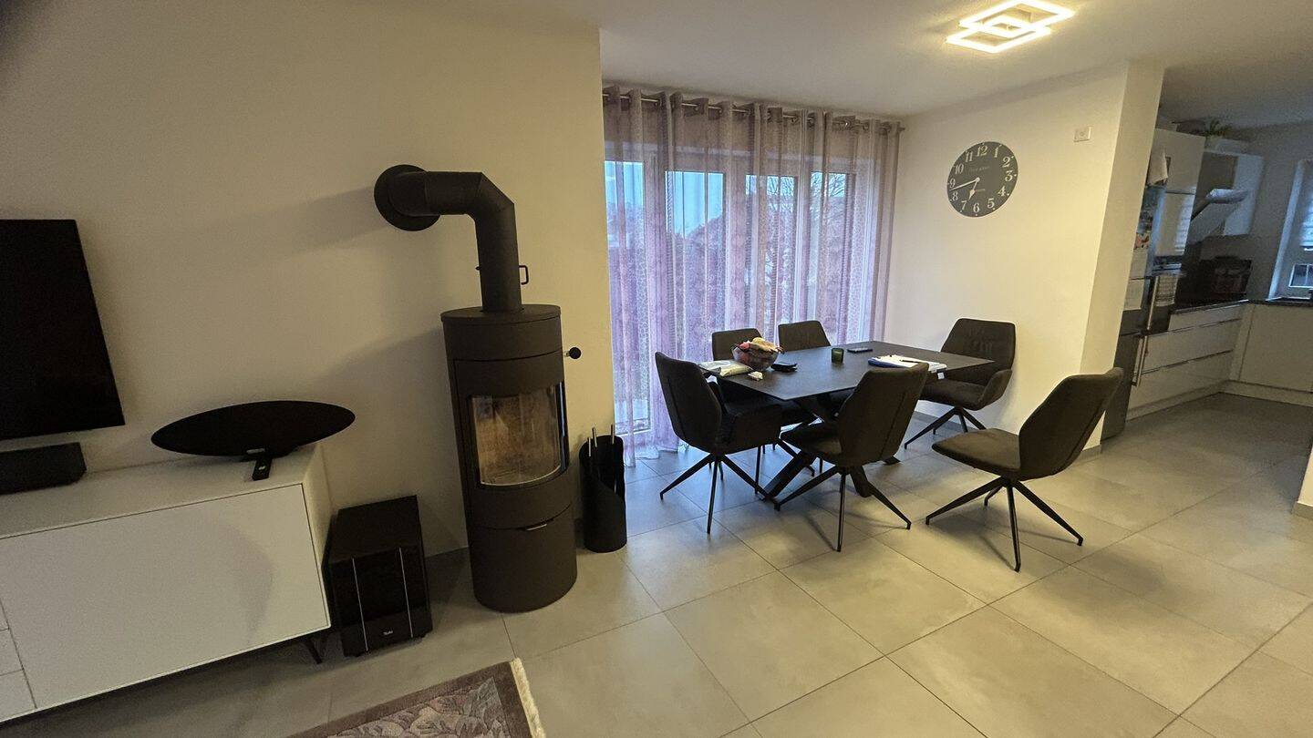 Thumbnail-Elegant gestaltete Doppelhaushälfte in Rott am Inn - perfekt für Familien und Paare