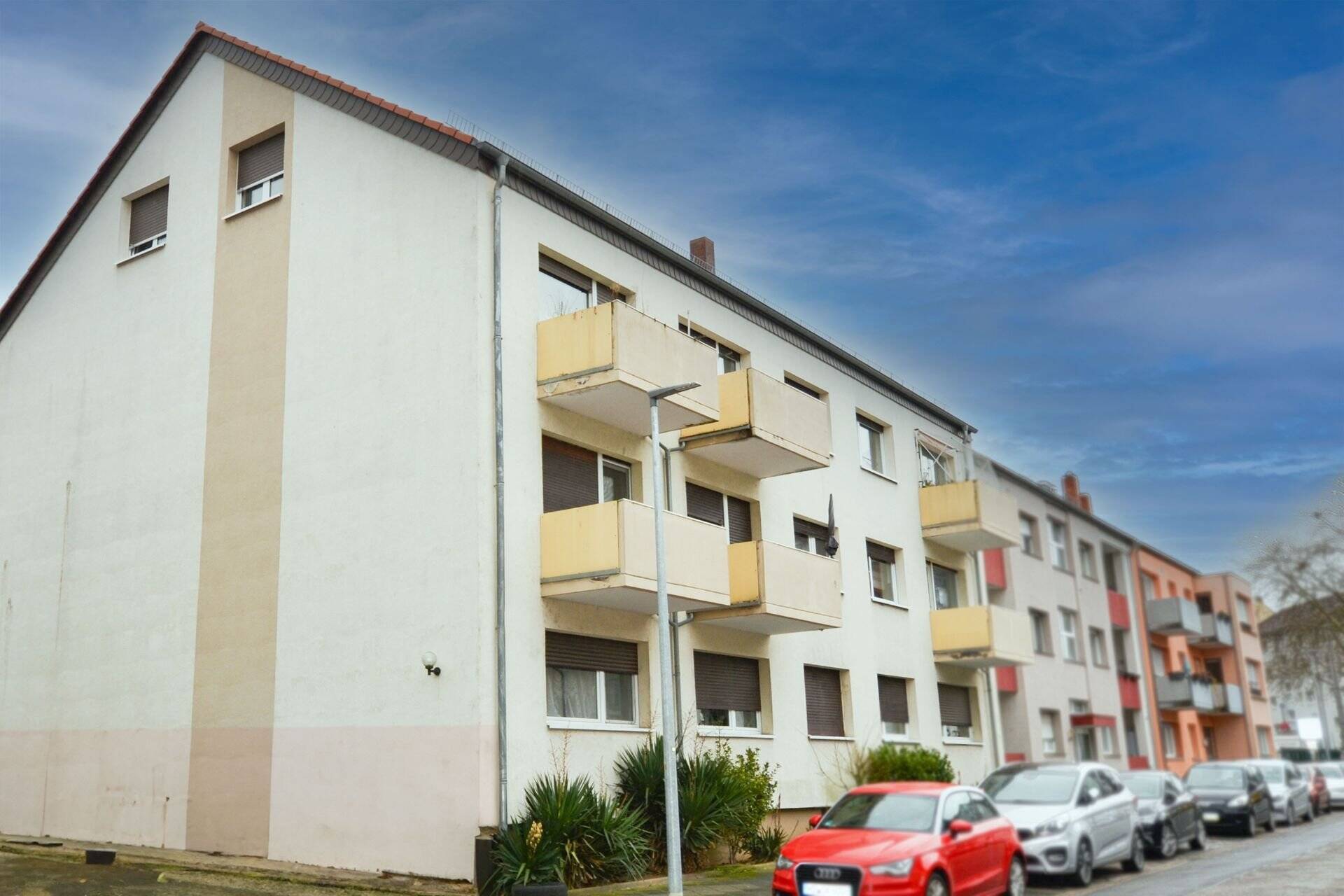 Straßenansicht