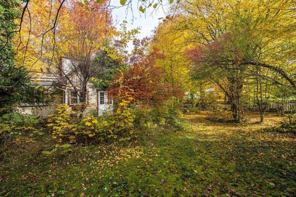 Thumbnail-AIGNER - Großzügiges Grundstück in begehrter Lage von Solln