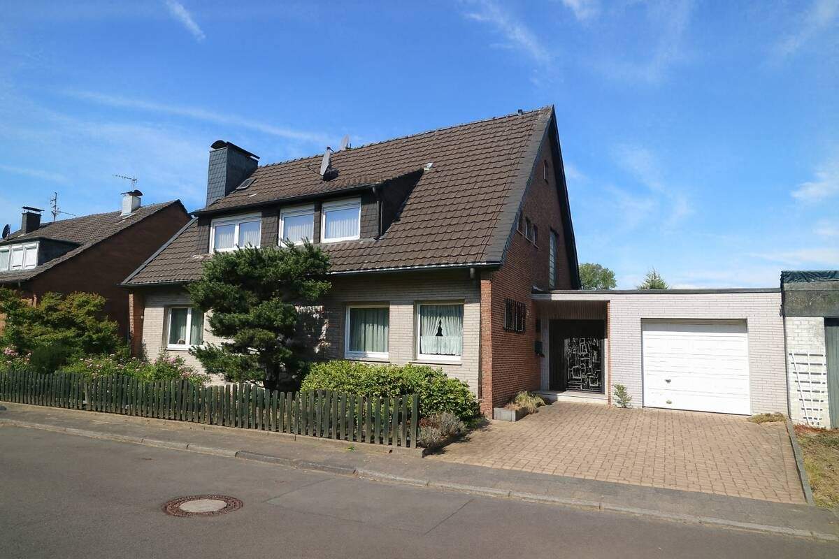 Thumbnail-Ihr großzügiges Familiendomizil in Rheinnähe