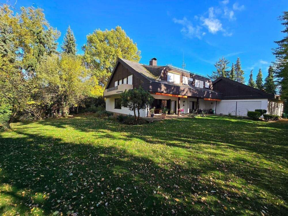 Thumbnail-Tolle Lage -- Geräumiges Einfamilienhaus mit schönem Garten -- Einliegerwohnung --