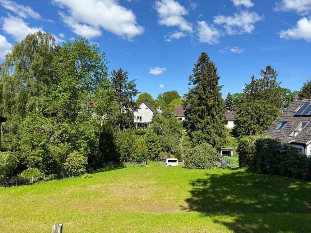 Thumbnail-Baugrundstück für Ein-Zweifamilienhäuser mit Aussicht!
