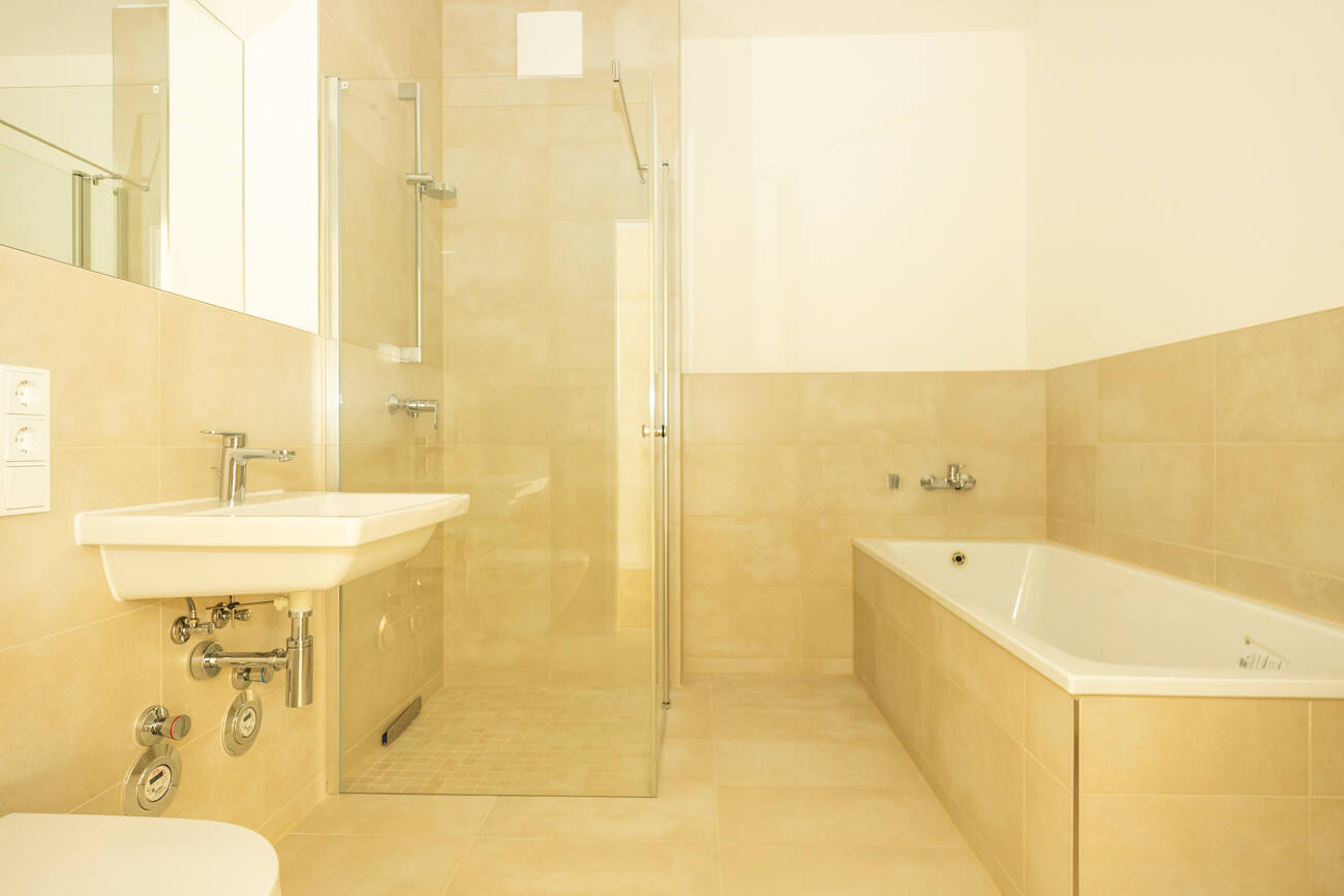 Thumbnail-Charmante 3 Zimmer -Wohnung mit offenem Wohn-Kochbereich und herrlichem Balkon - jetzt sparen!