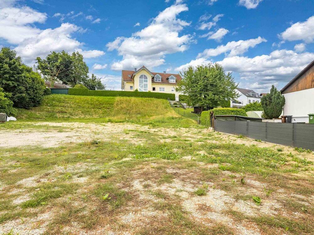 Thumbnail-435?m² Baugrundstück mit Vorbescheid für EFH & Doppelgarage