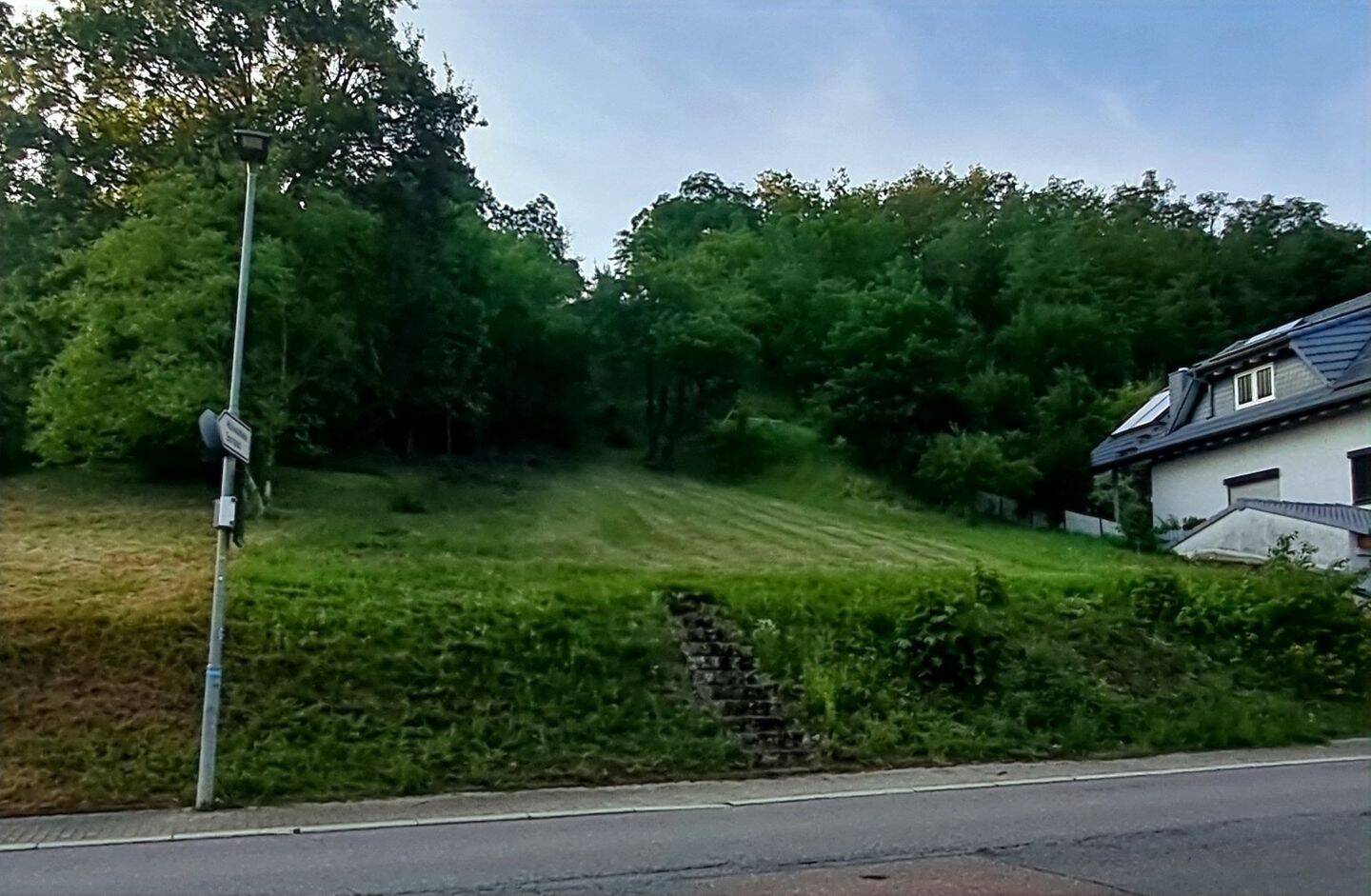 Thumbnail-Grundstück mit Aussicht