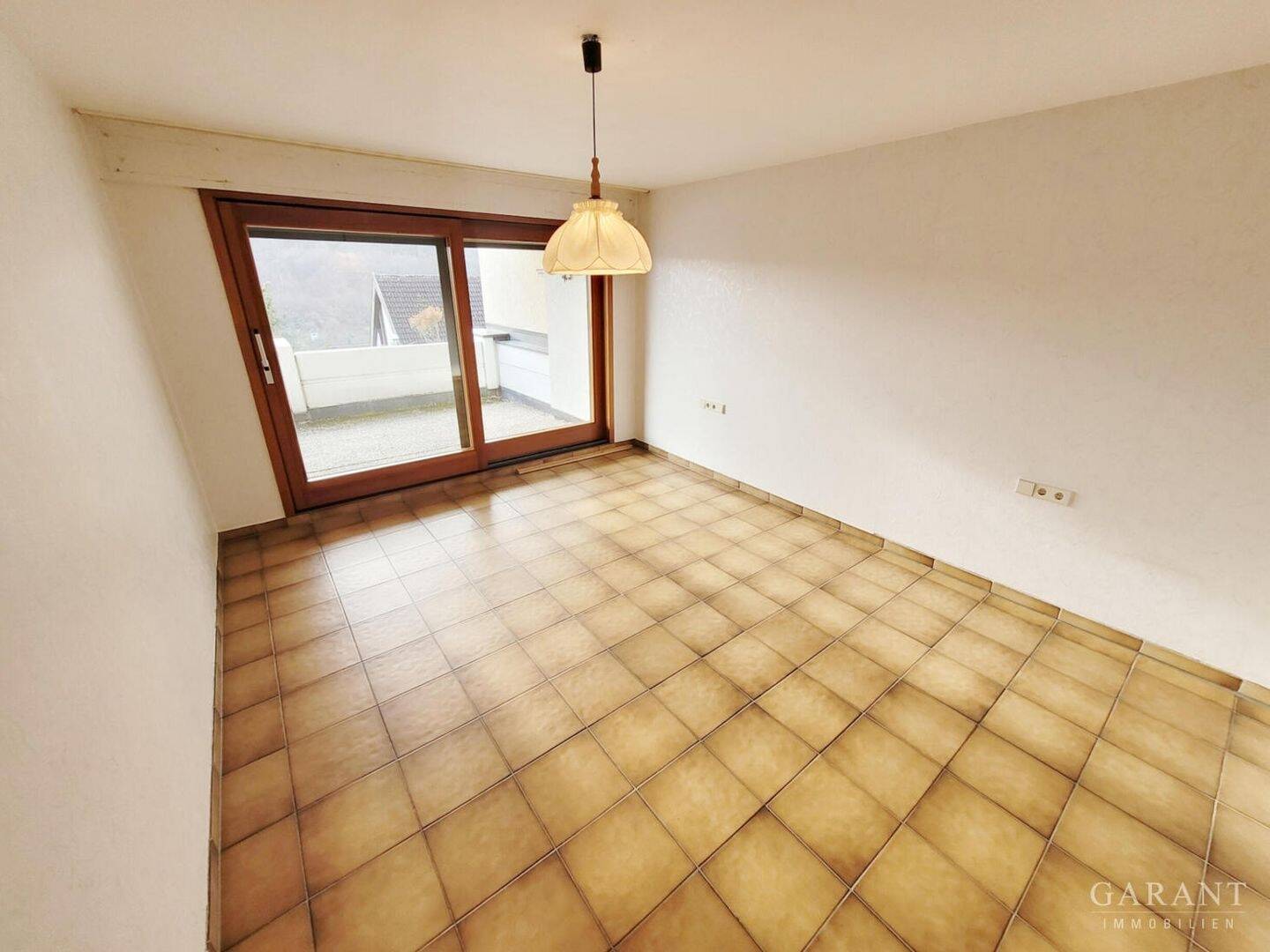 Thumbnail-Moderne 2 Zimmer-Wohnung mit Fußbodenheizung und Balkon in Stuttgart-Rohracker!