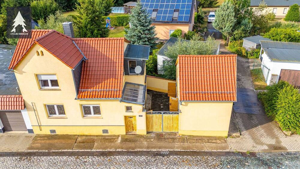 Thumbnail-Stadthaus mit geschütztem Innenhof und Toreinfahrt - Platz für Ideen statt Rasenmäher