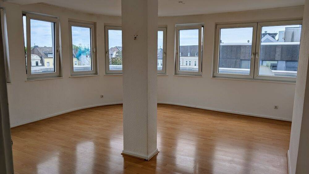 Thumbnail-Schöne 2-Zimmerwohnung, mit großer Terrasse im Gründerzeitviertel