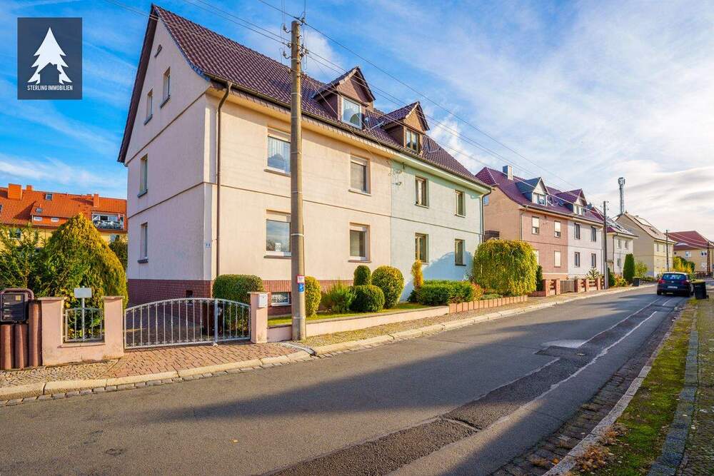 Thumbnail-Drei Wohnungen, ein Apfelbaum und jede Menge Potenzial - wohnen, werkeln, wohlfühlen.