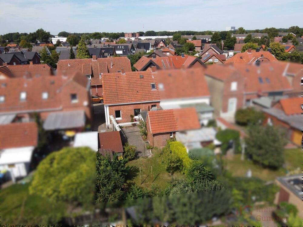 Thumbnail-+++RESERVIERT+++IMMOBILIEN GUMNIOR präsentiert: Charmante Doppelhaushälfte mit Potenzial - Baujahr 1924