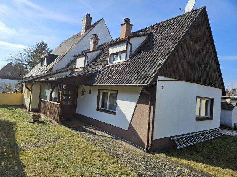 Thumbnail-Imponierendes Baugrundstück in gewachsener, sonniger Lage !