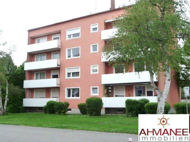 Thumbnail-** Helle und geräumige 3-Zimmer-Wohnung mit großer Loggia **