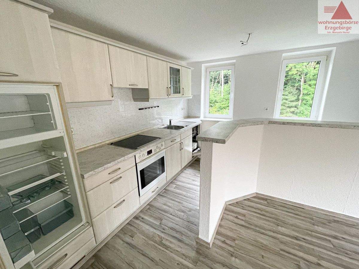 Thumbnail-2-Raum-Wohnung mit Einbauküche in ruhiger Lage von Aue