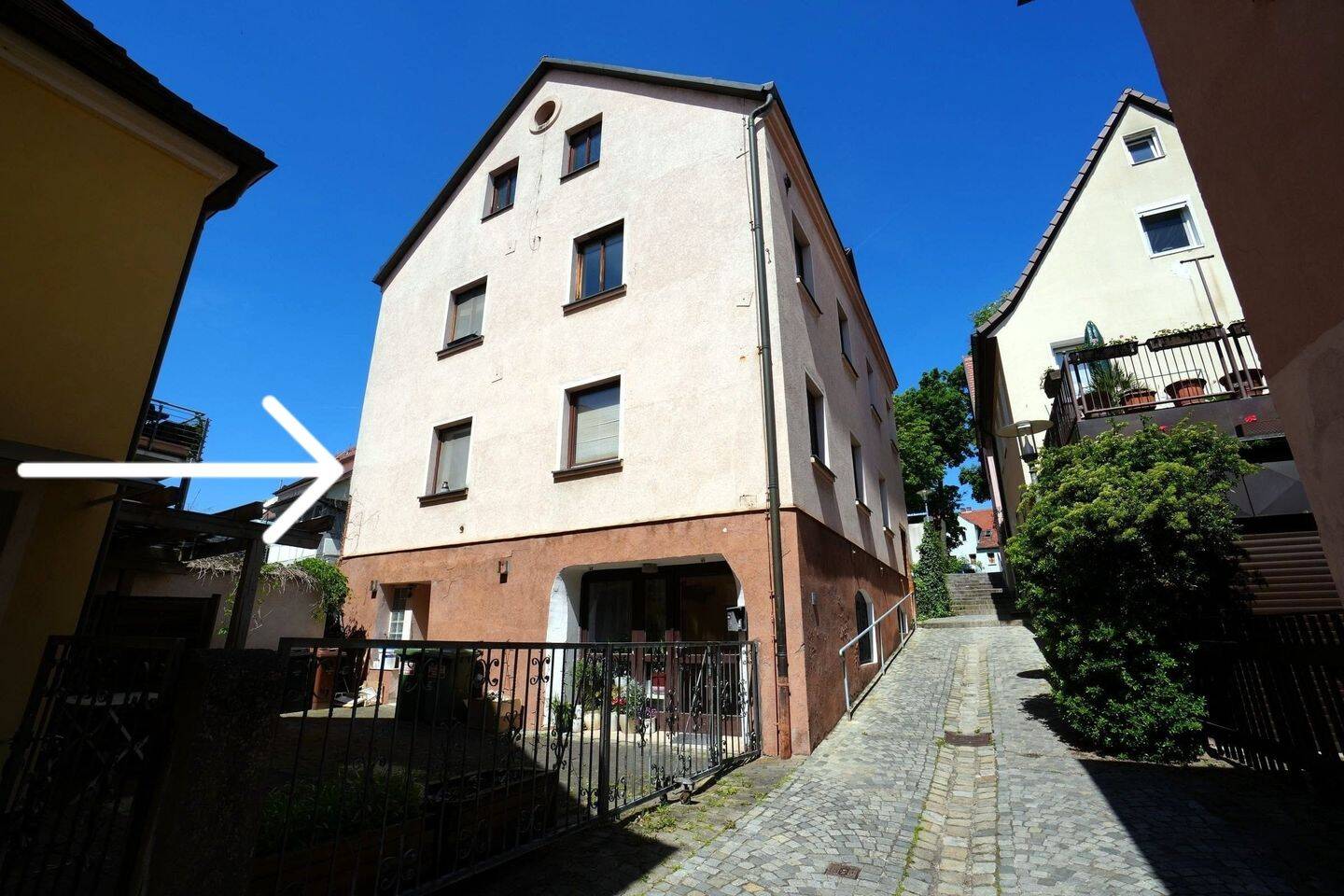 Thumbnail-Platz für die ganze Familie - 4-Zimmer-Wohnung mitten in der Stadt