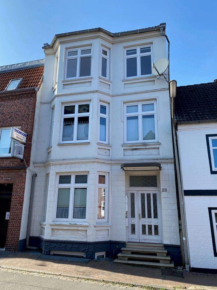 Thumbnail-Dreifamilienhaus im Ortszentrum von Wilster zu verkaufen