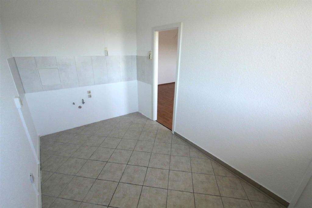 Thumbnail-Auch Mietkauf möglich ! Attraktive neu renovierte 2-Raum-Wohnung in Teutschenthal