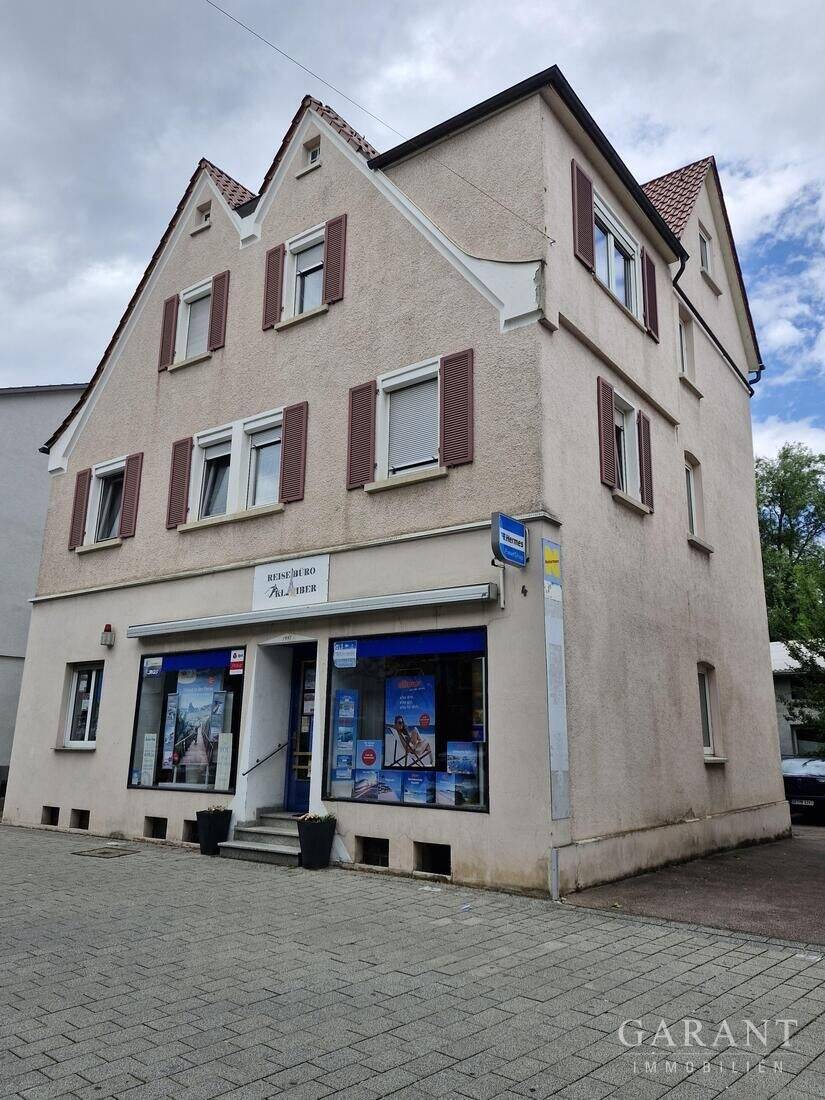 Thumbnail-Zentral gelegenes Wohn- und Geschäftshaus mit Stellplätzen!